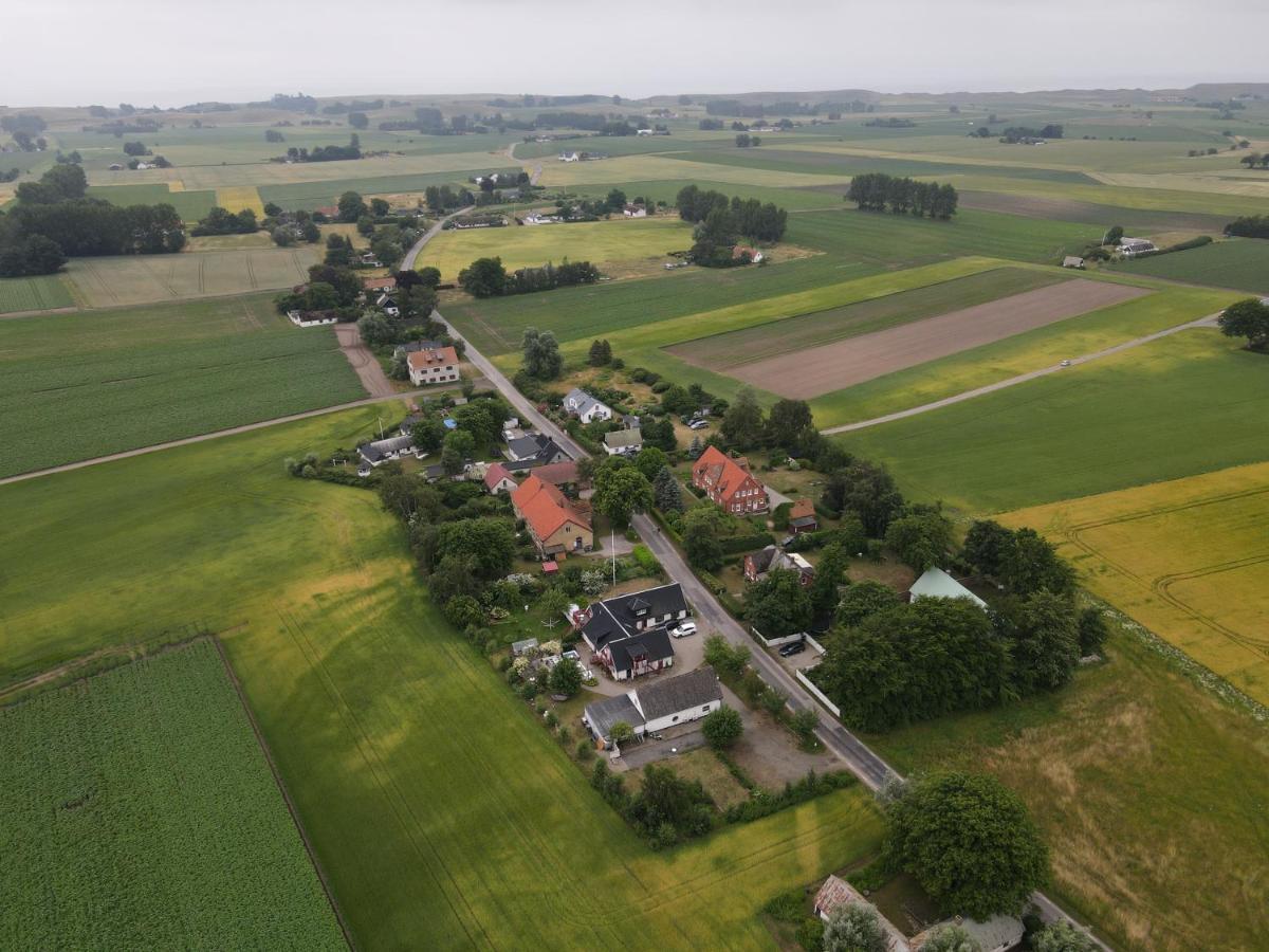 Peppinge Bed & Breakfast Löderup Kültér fotó